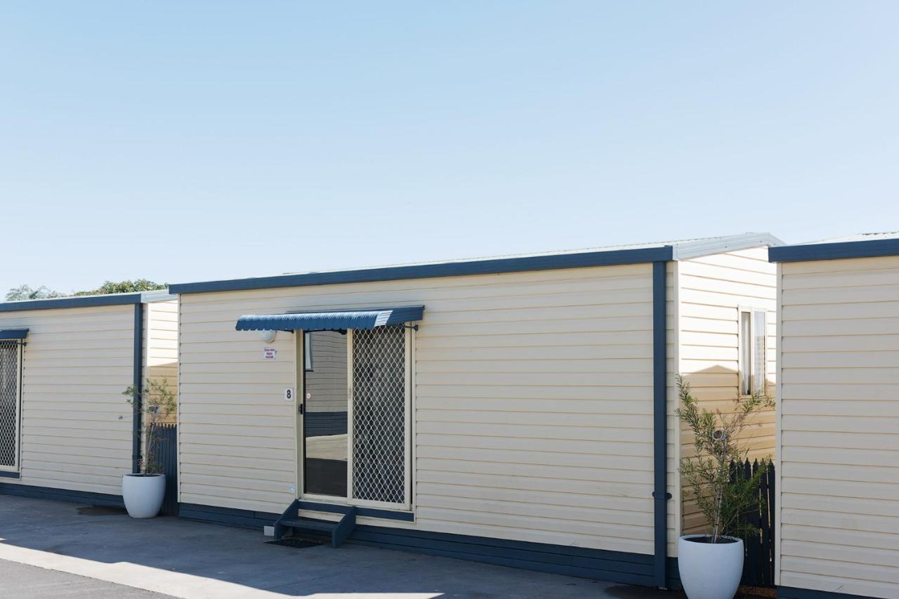 Crestview Tourist Park Hotel Queanbeyan Exterior photo