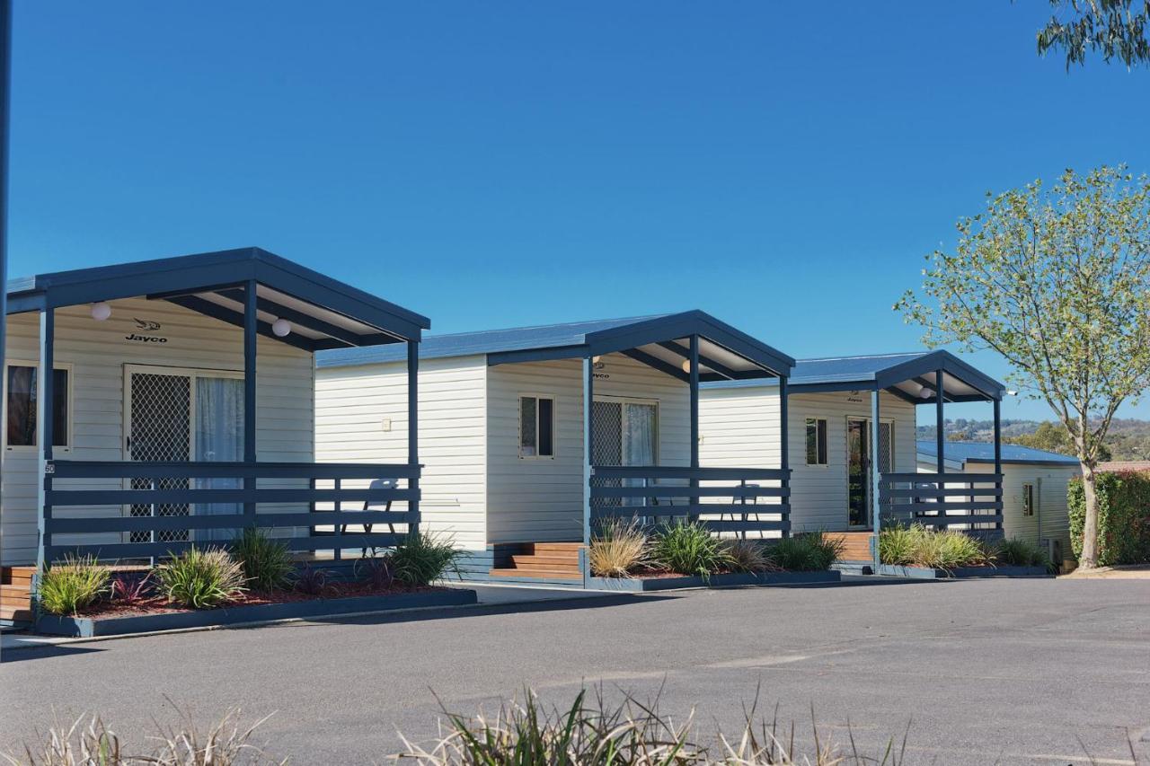 Crestview Tourist Park Hotel Queanbeyan Exterior photo